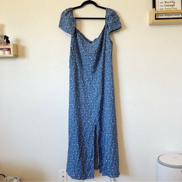 Reformation Dresses & Skirts - Reformation Baxley Blue Floral A-Line Midi Dress in Eve 18